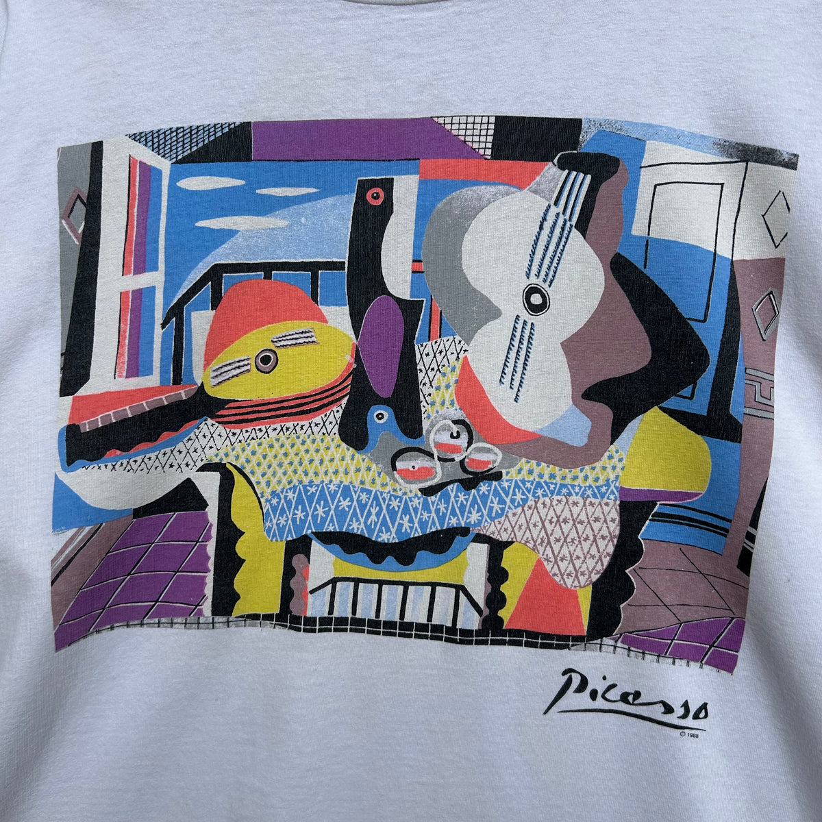 1988 Picasso ‘Mandolin and Guitar’ Vintage Art T-shirt